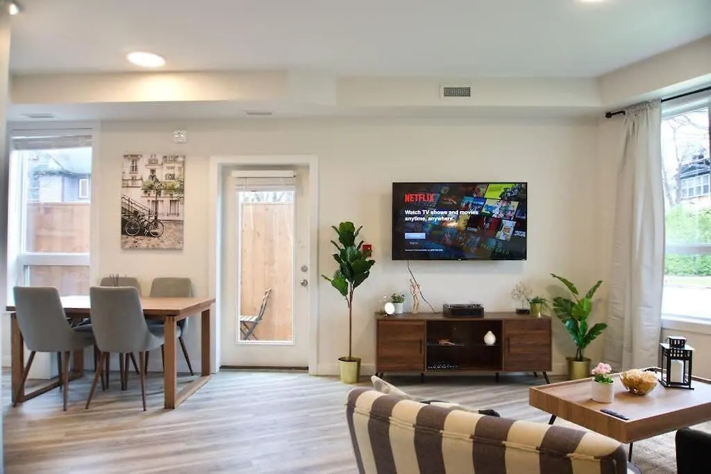 Gorgeous Modern 2Bd Condo Heart Of Wpg Coffee Location Vinnipeg 0*,